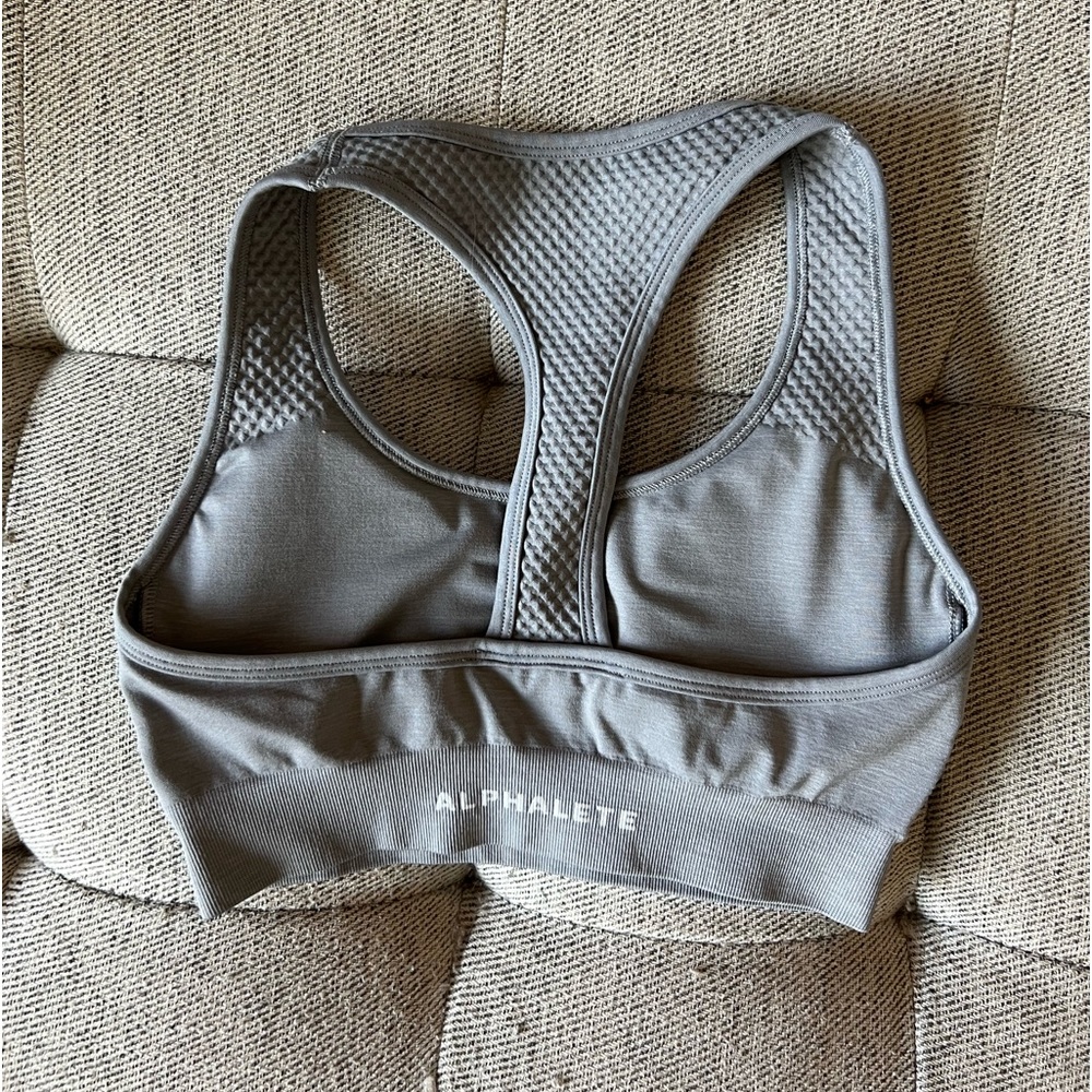 Alphalete impact bra